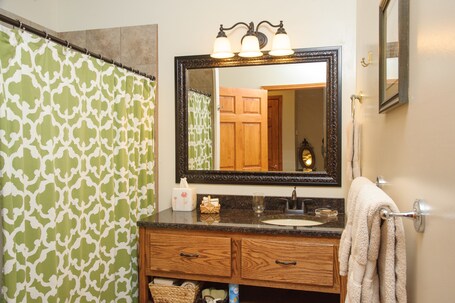 Berry Springs Lodge - Image 31