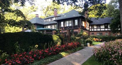 Gramercy Mansion B&B