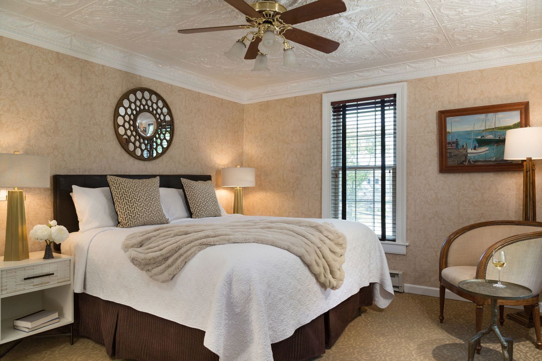 Egyptian cotton sheets, premium bedding, pillowtop beds, in-room safe
