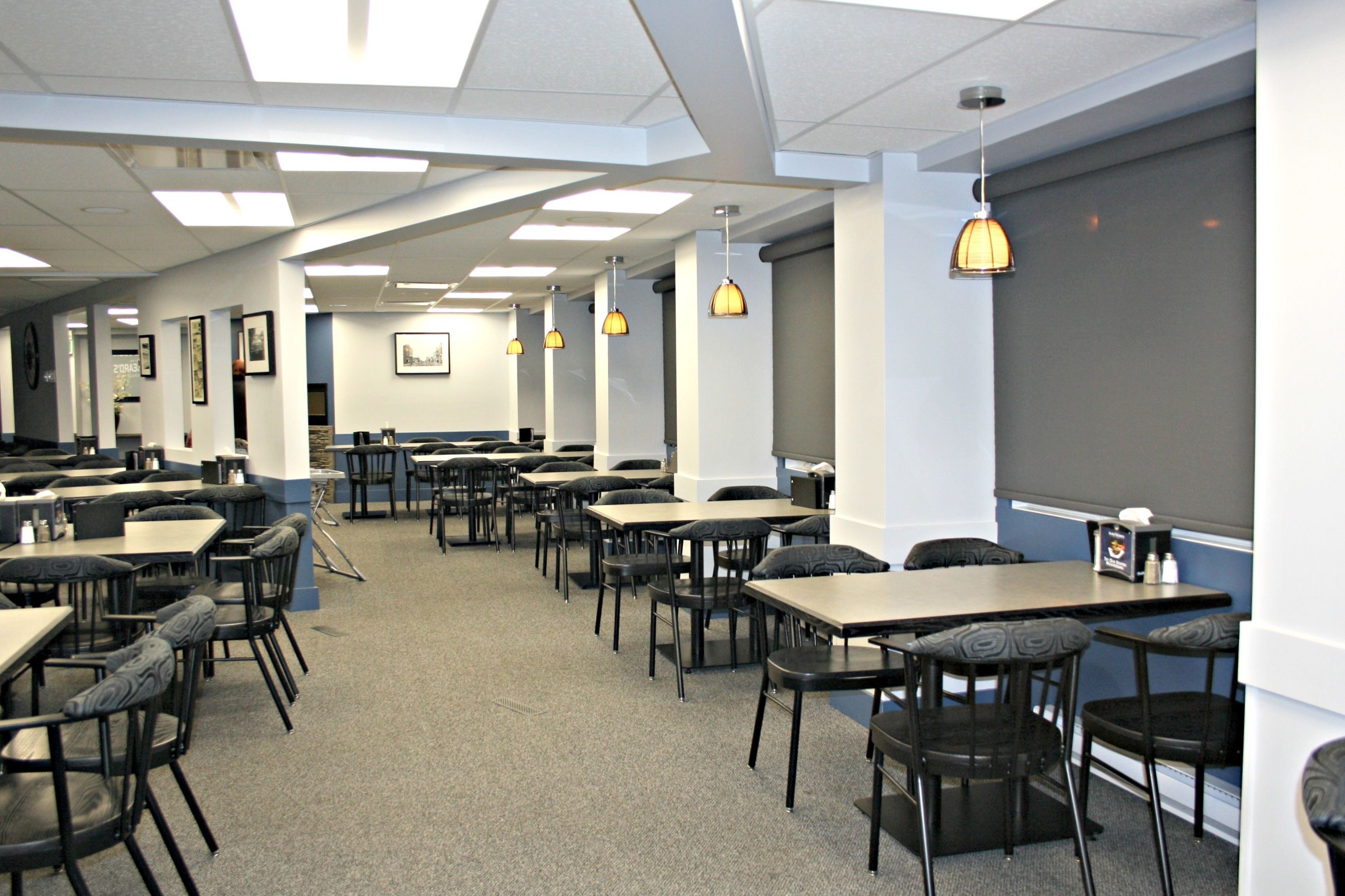 breakfast, lunch, dinner served; american cuisine