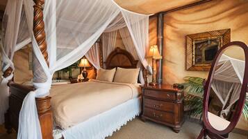 Individually decorated, individually furnished, laptop workspace