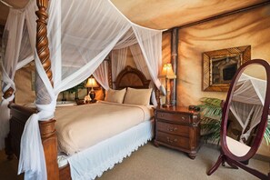 Individually decorated, individually furnished, laptop workspace