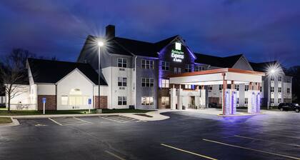 Holiday Inn Express & Suites Zion by IHG