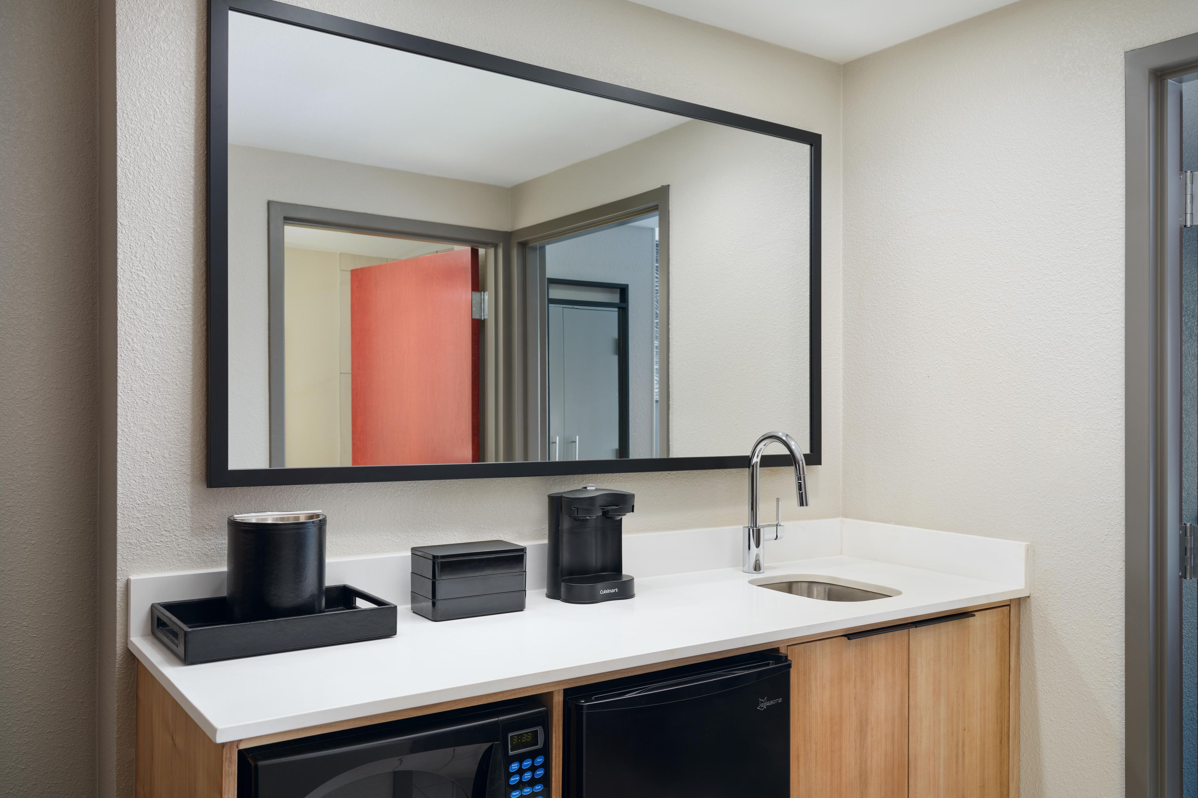 Minibar