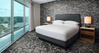 Embassy Suites by Hilton Hampton Convention Center