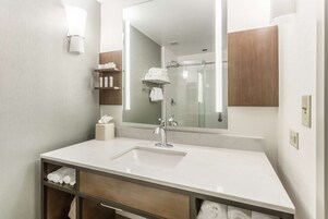 Ducha del cuarto de baño