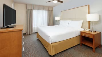 Literie hypoallergénique, couette en duvet d'oie, bureau