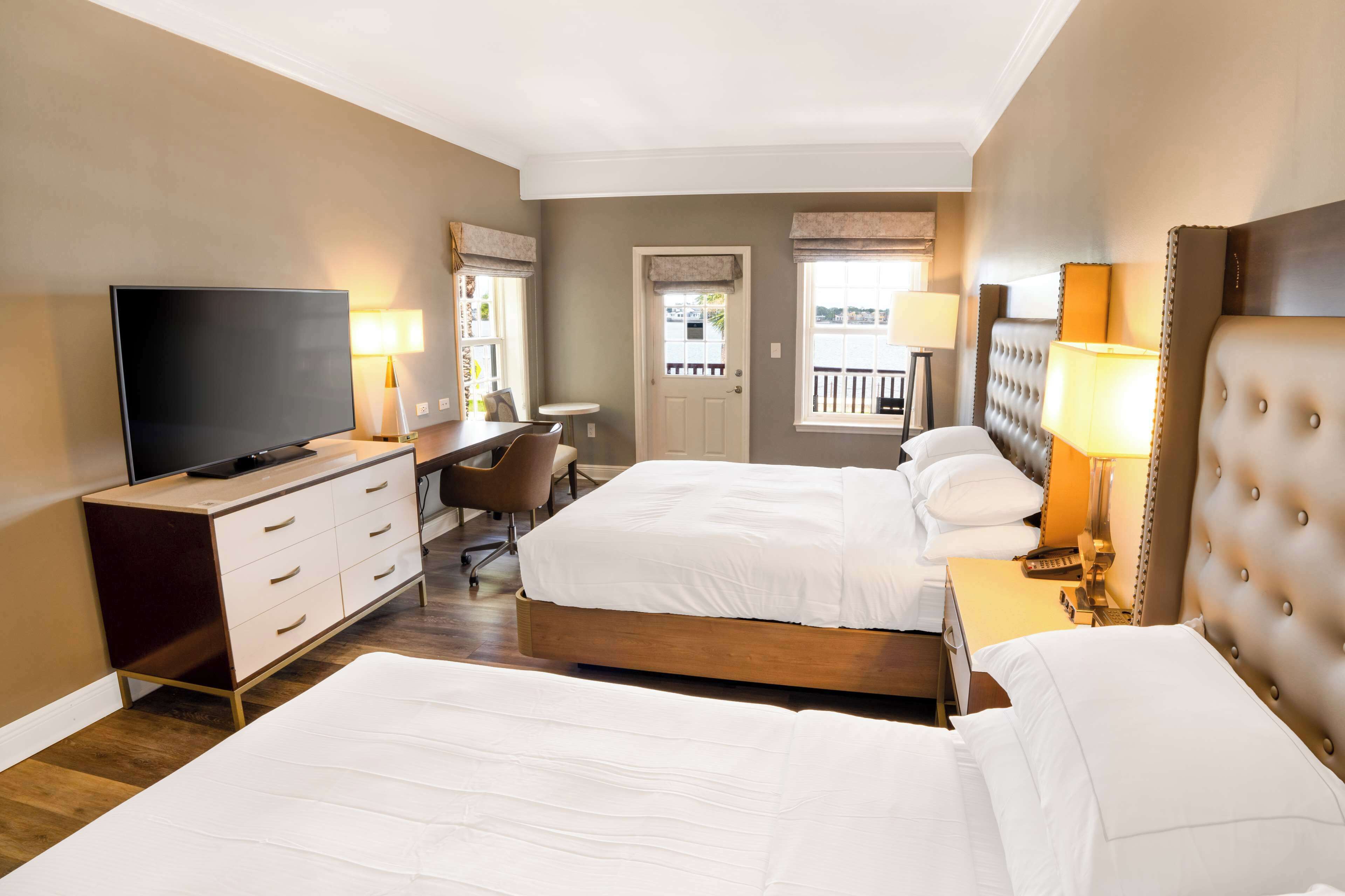 bayfront two queens/balcony | egyptian cotton sheets, premium bedding, down duvets, pillow-top beds