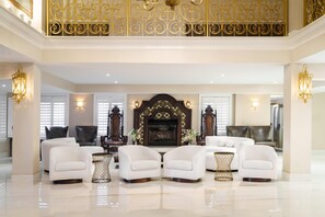 Lobby - Hilton St. Augustine Historic Bayfront (St. Augustine)