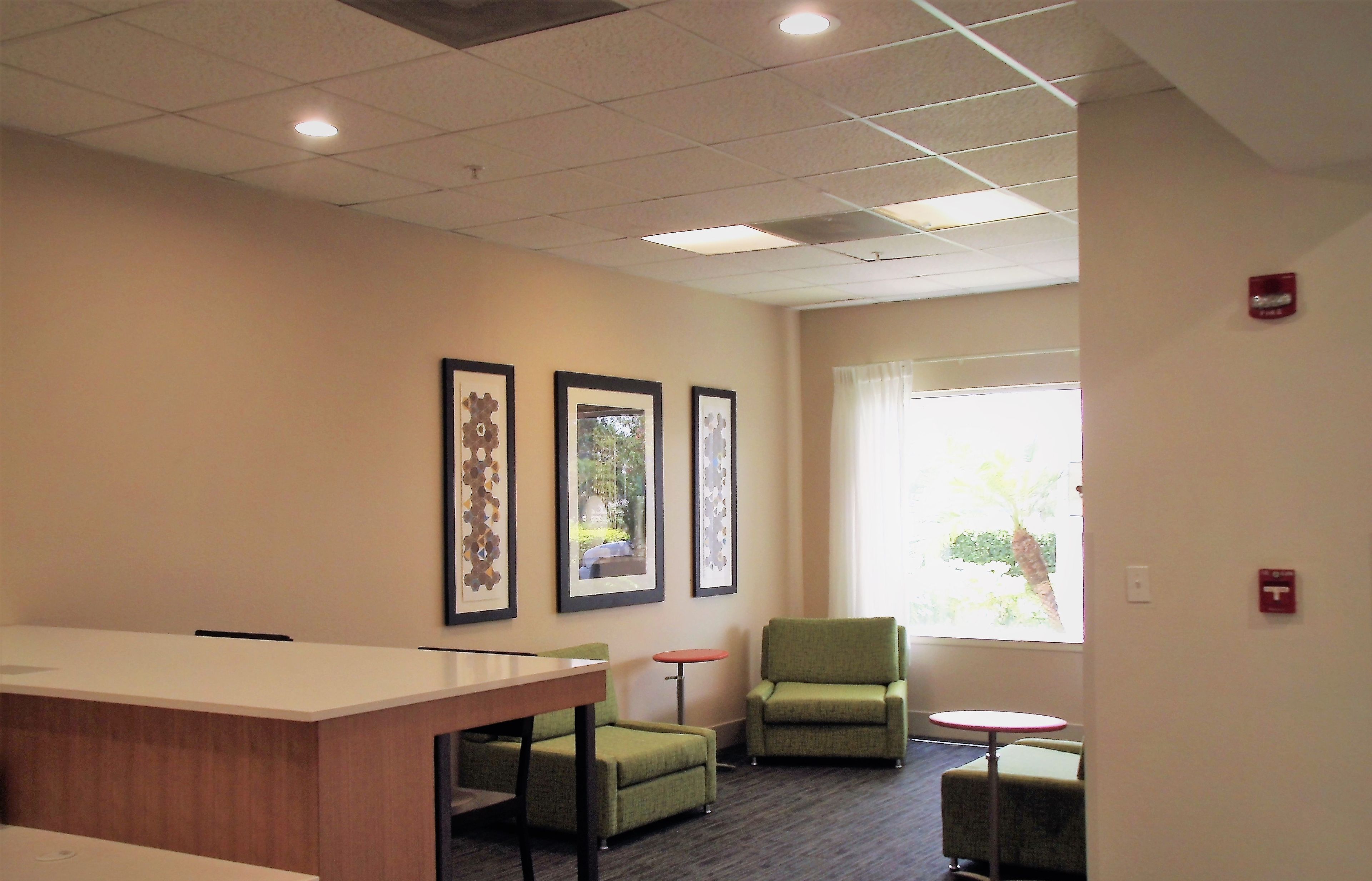 Photo - Holiday Inn Express Hotel & Suites Tampa-Fairgrounds-Casino by IHG