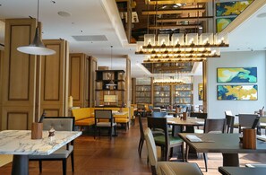 Daily buffet breakfast for a fee - Grand Hyatt Hangzhou (Hangzhou)