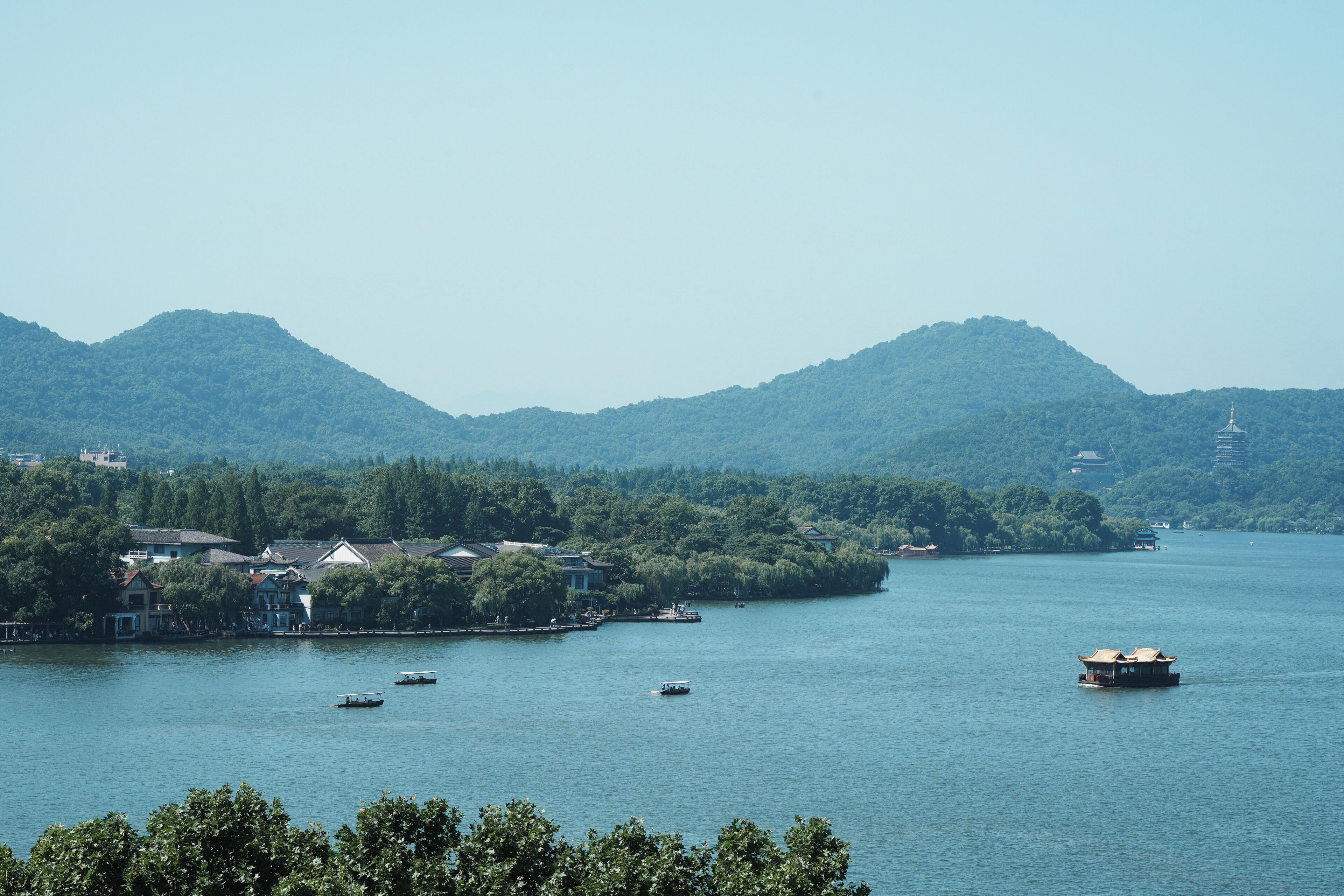 Danau