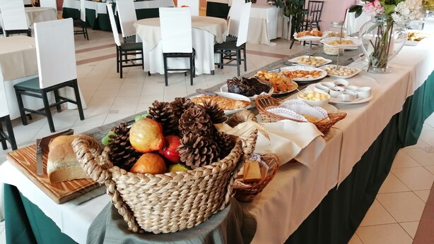 Breakfast area - Gran Hotel Armele (Asunción)