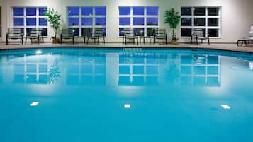 Piscine couverte