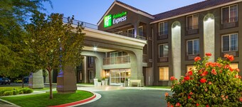 Holiday Inn Express Lancaster by IHG