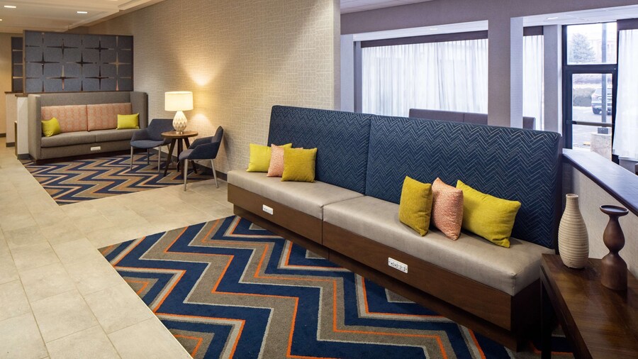 Hampton Inn & Suites Parker