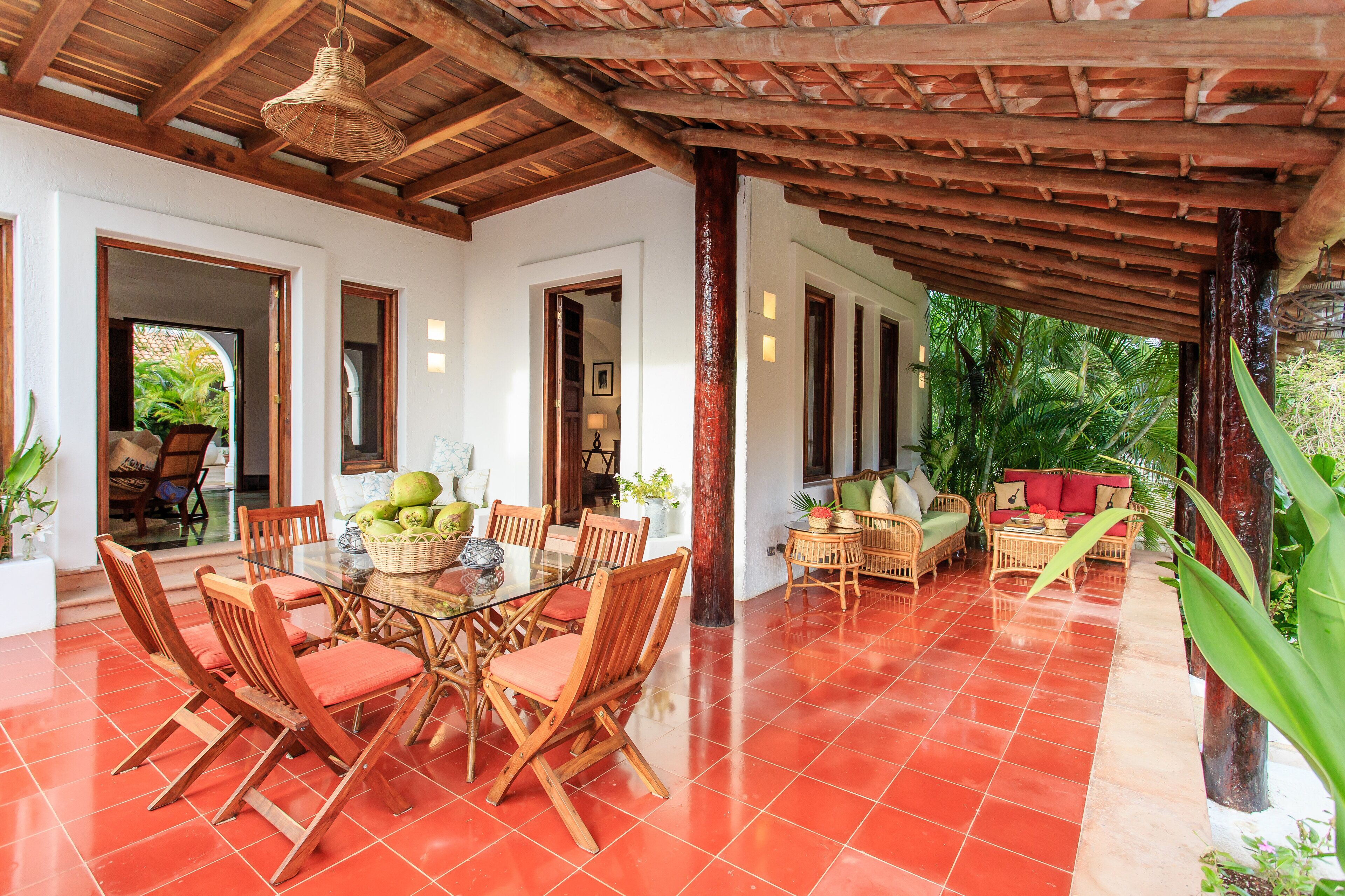 32 吋平面電視連有線電視頻道、電視、Netflix