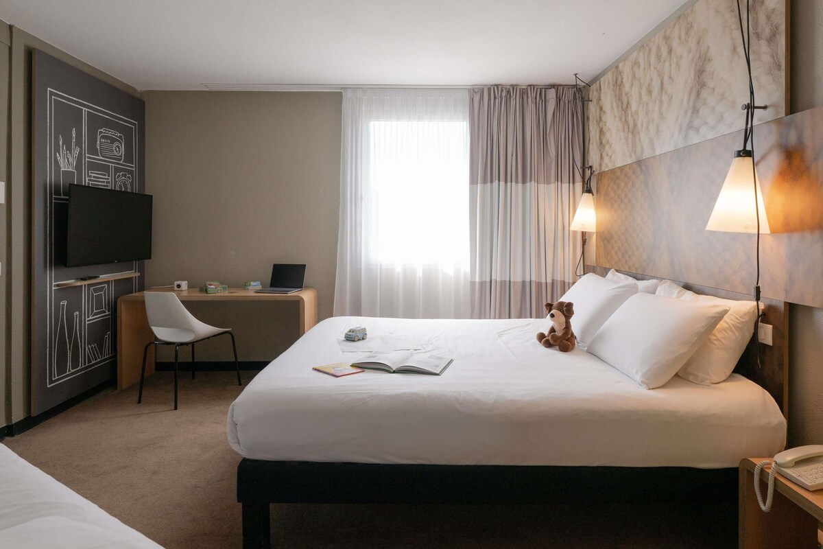 Standard Room, Multiple Beds | Pillowtop beds, desk, blackout drapes, soundproofing
