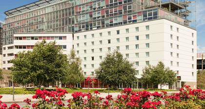ibis Lyon Caluire Cité Internationale