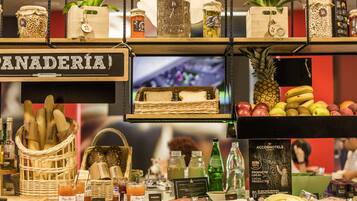 Daily buffet breakfast (EUR 9.90 per person)