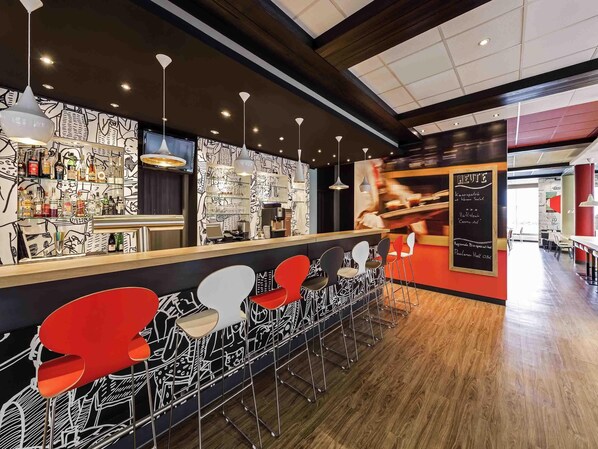 Bar (en el alojamiento)
