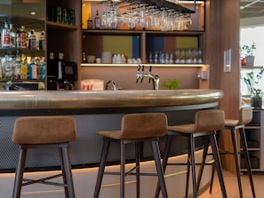 Bar (en el alojamiento)