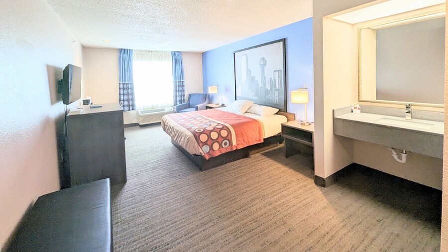 Super 8 by Wyndham Garland/Rowlett/East Dallas Area