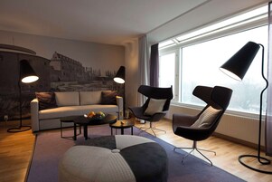 Suíte presidencial | Roupas de cama antialérgicas, escrivaninha