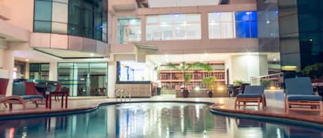 Piscine extérieure