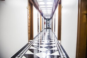 Hallway - Peacock Hotel (Dar es Salaam)