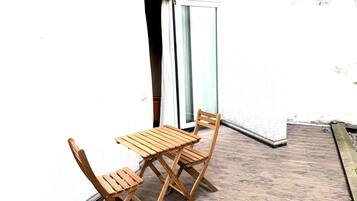 Exclusive-Dreibettzimmer | Wohnbereich | Flachbildfernseher, Pay-TV