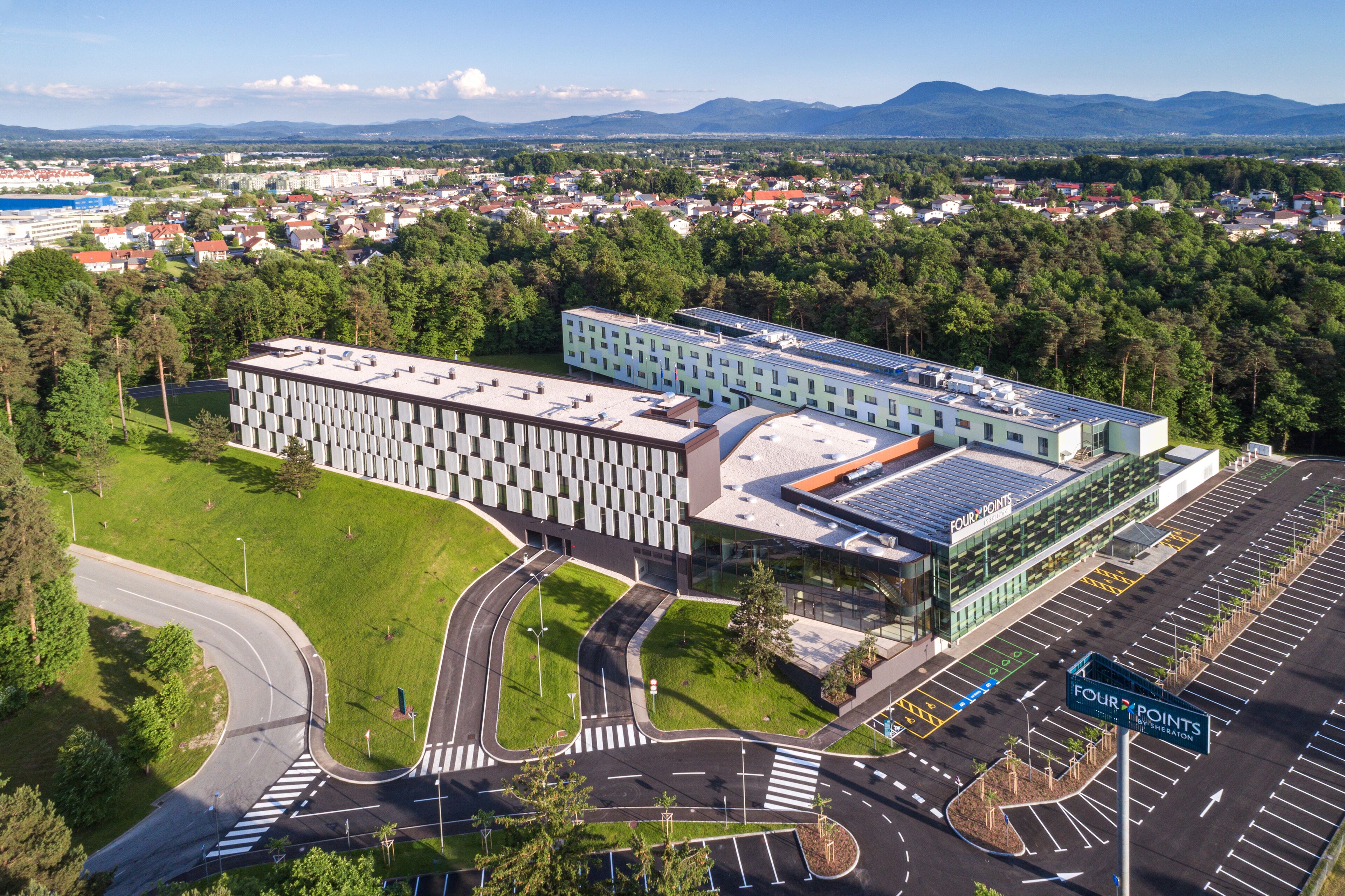 Fachada de la propiedad