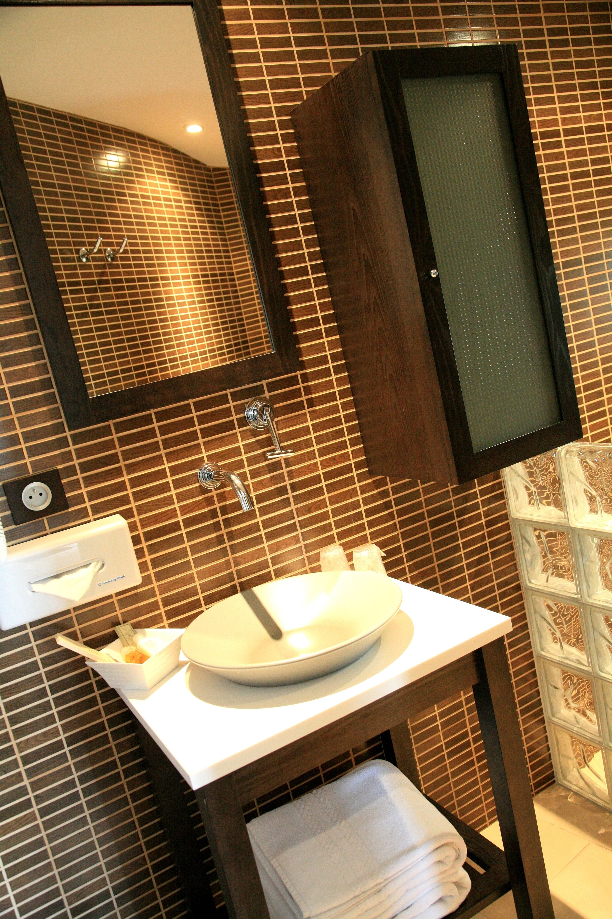 free toiletries, hair dryer, towels