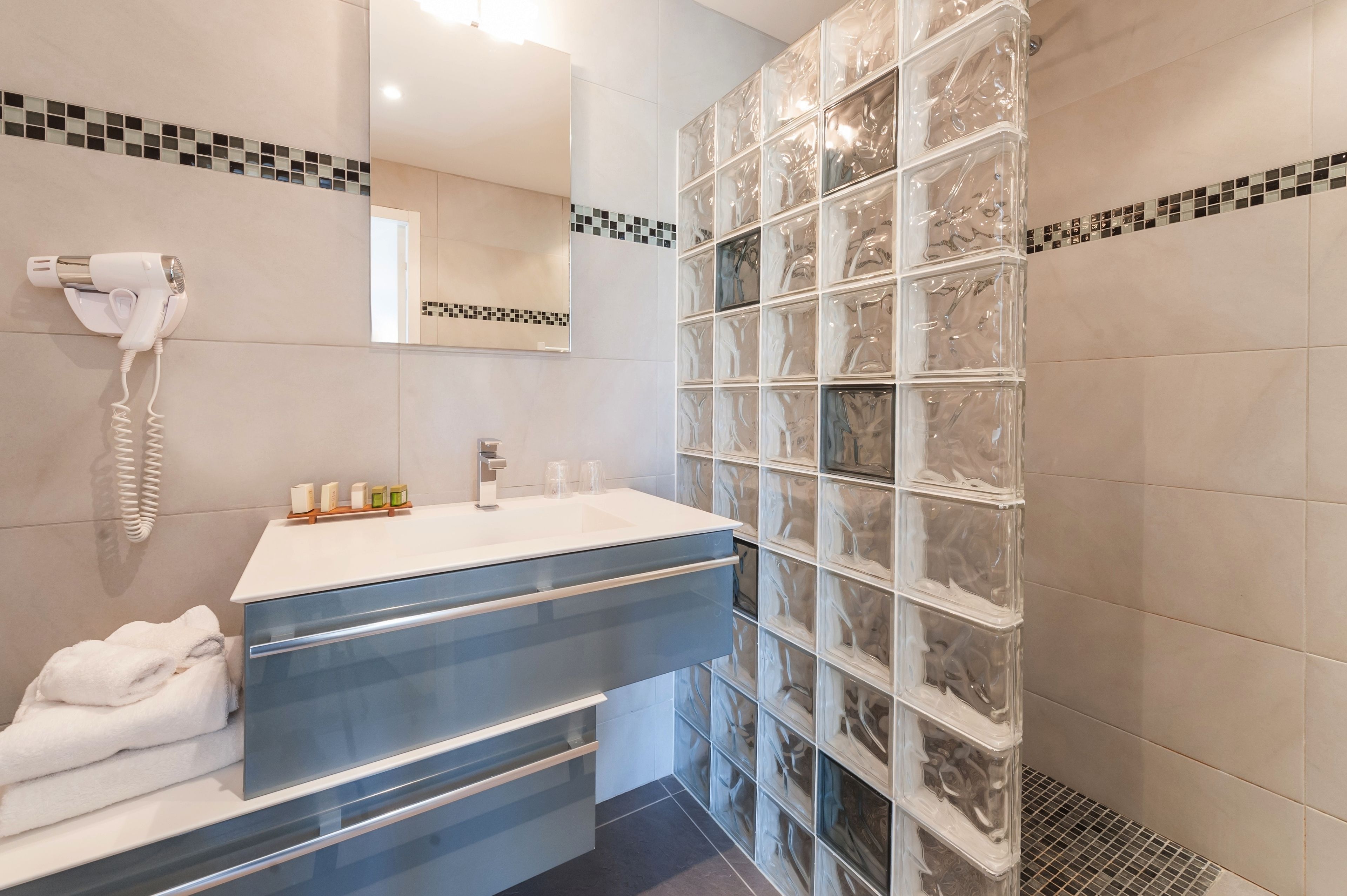 free toiletries, hair dryer, towels