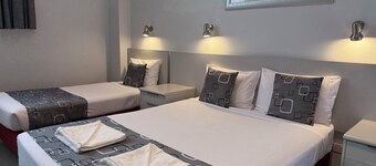 Hume Villa Motor Inn