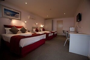 In-room safe, iron/ironing board, free WiFi, bed sheets