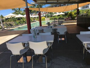 Daily cooked-to-order breakfast (FJD 30.00 per person)