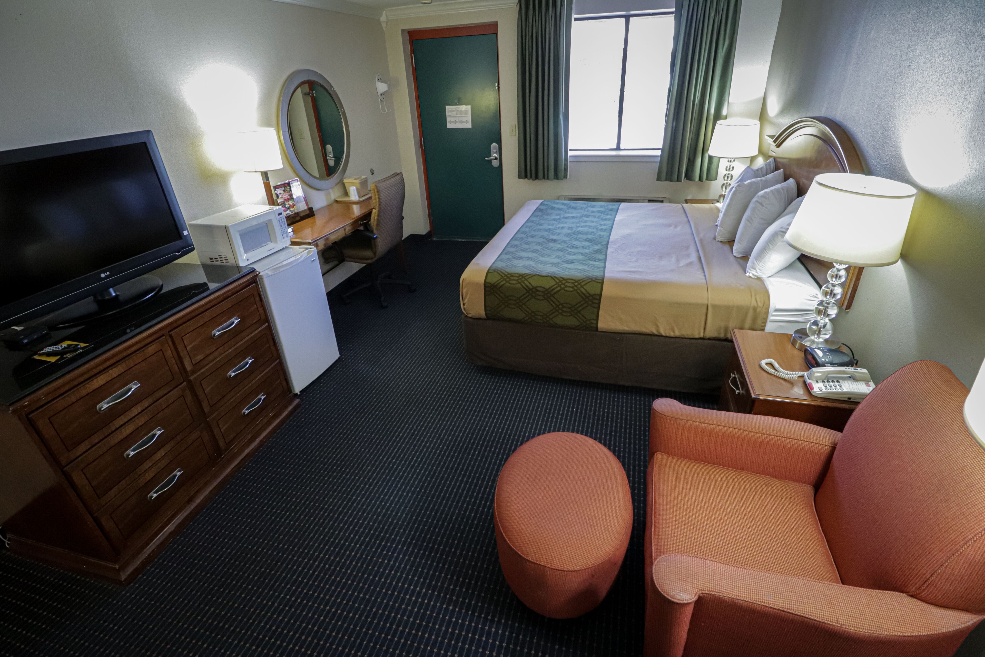 Foto - University Inn & Suites