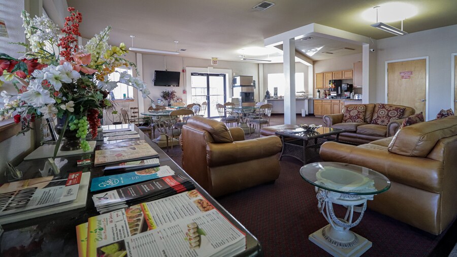 University Inn & Suites San Antonio