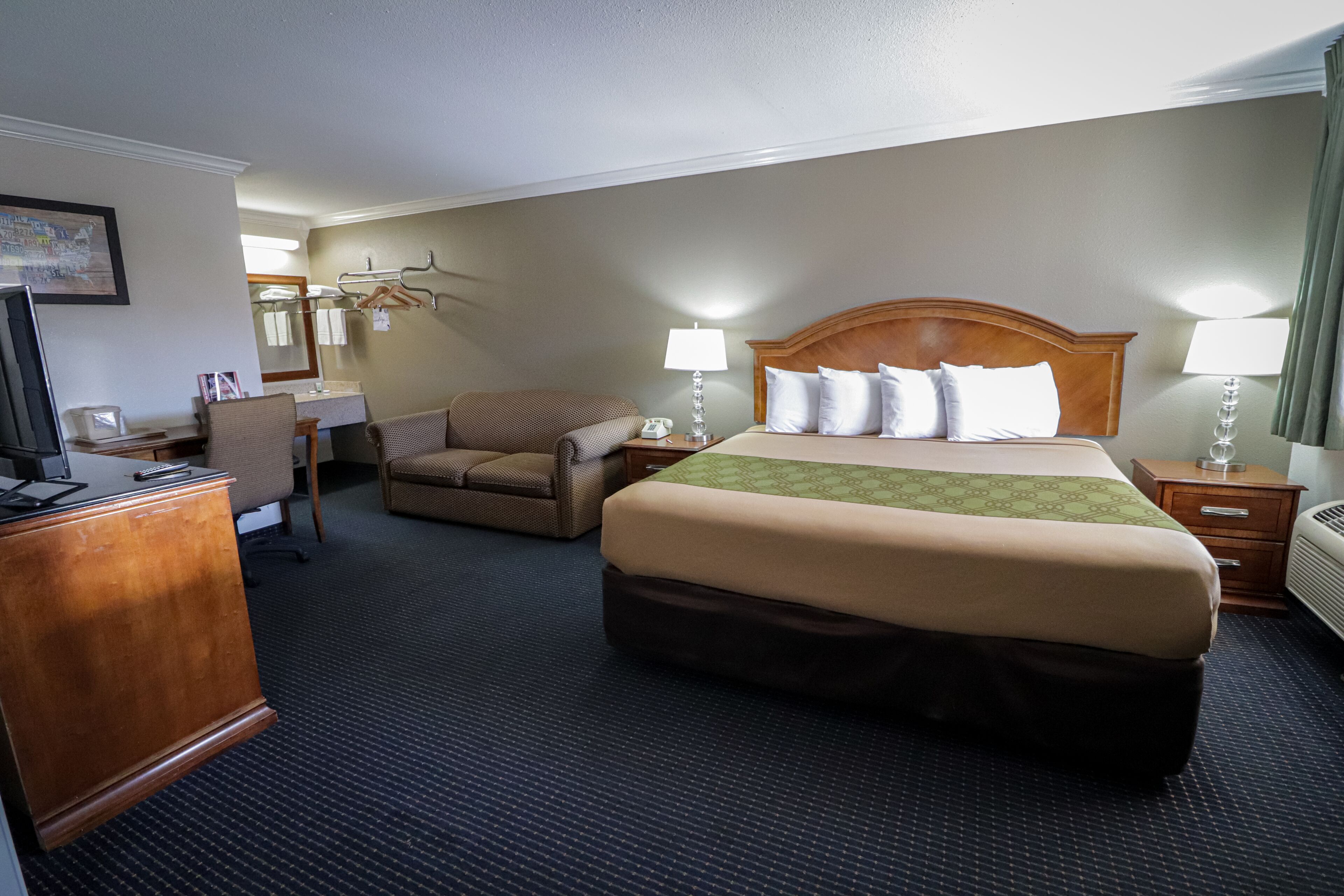 Foto - University Inn & Suites