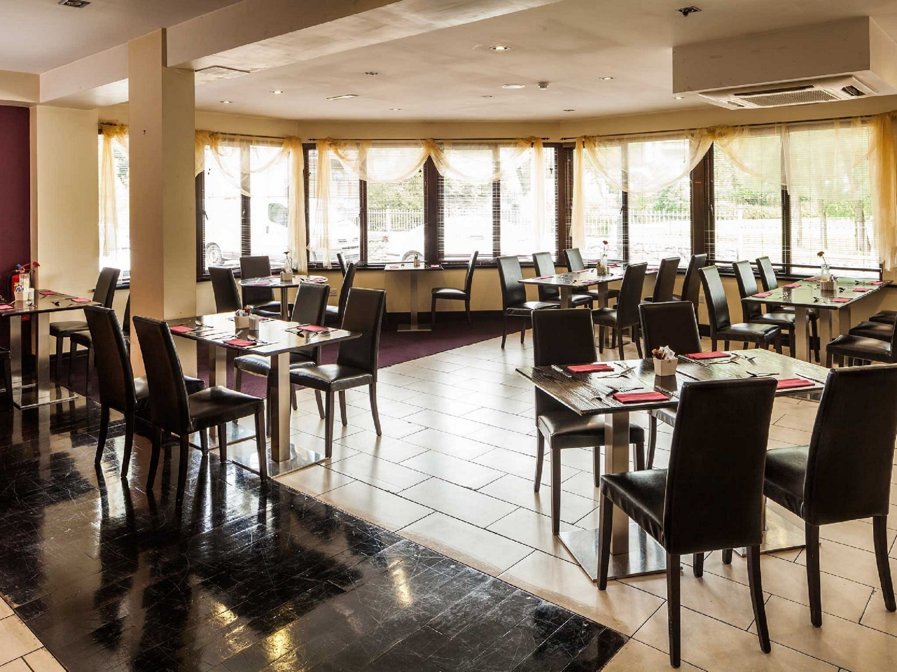 breakfast, lunch, dinner served; regional cuisine