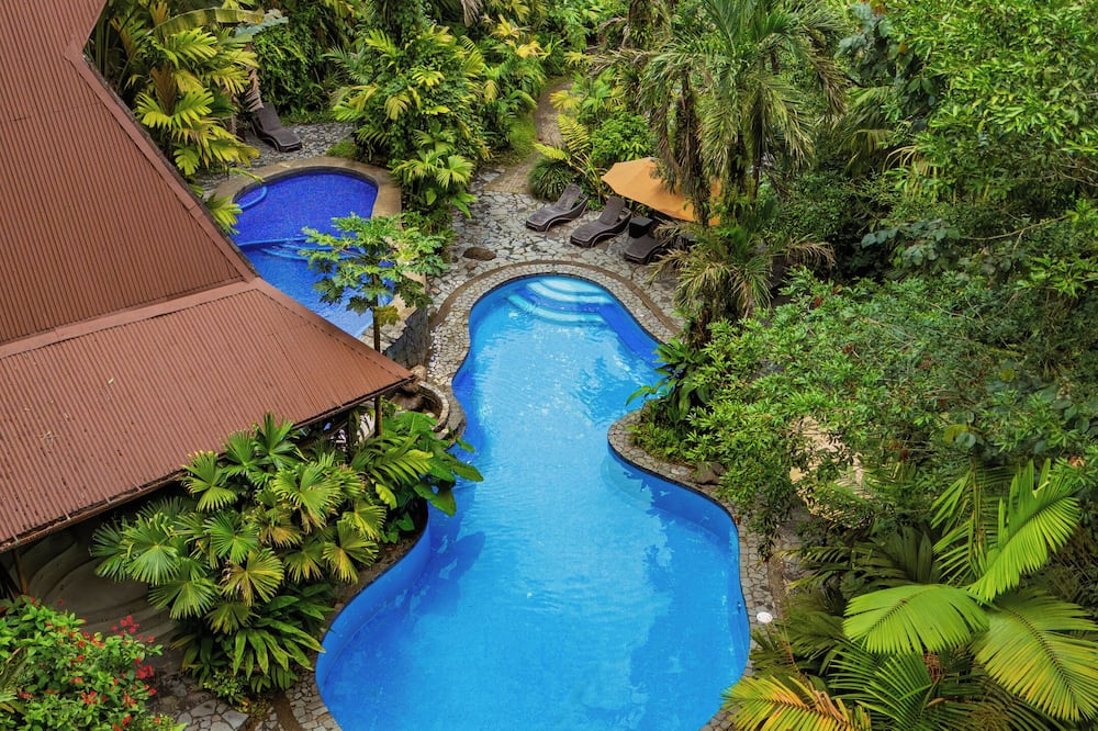 Lost Iguana Resort and Spa