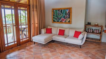 Las Casitas | Hochwertige Bettwaren, Tempur-Pedic-Betten, Zimmersafe