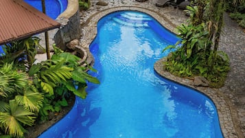 2 outdoor pools, a heated pool, sun loungers