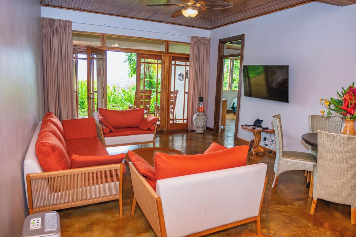 Vila superior, 2 quartos | Roupas de cama premium, camas Tempur-Pedic, cofres nos quartos