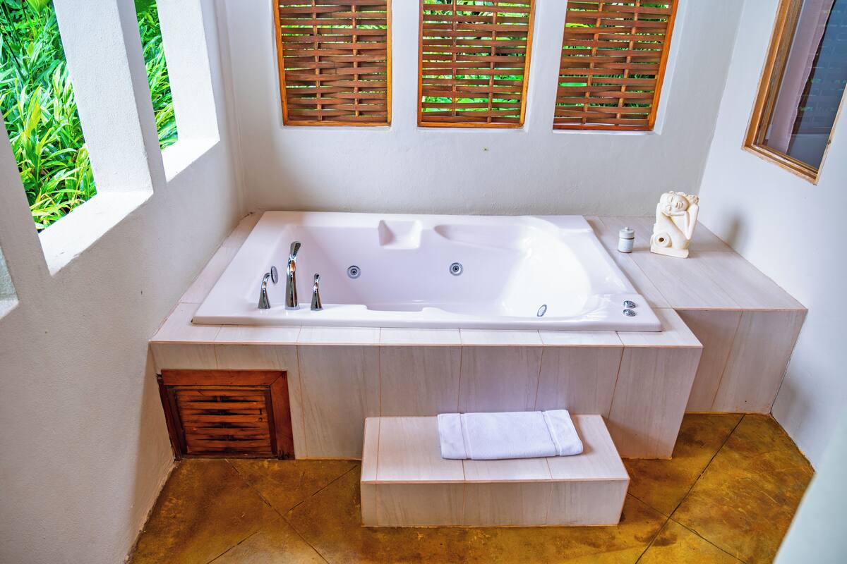 junior villa, 2 bedrooms | jetted bathtub