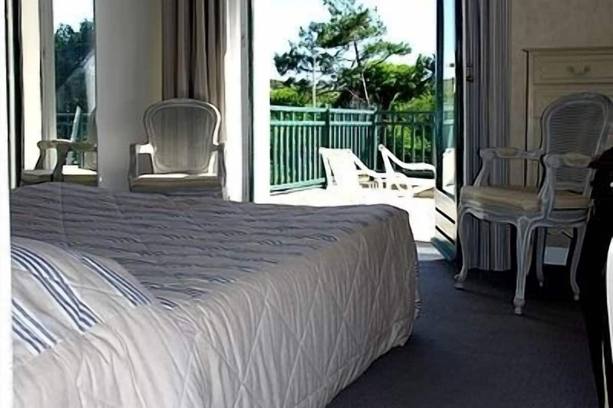 Chambre Confort double, balcon | Bureau, accĂšs au Wi-Fi (inclus)