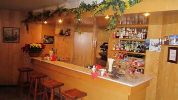 Bar (en la propiedad)