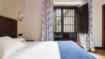 Minibar, in-room safe, desk, blackout curtains