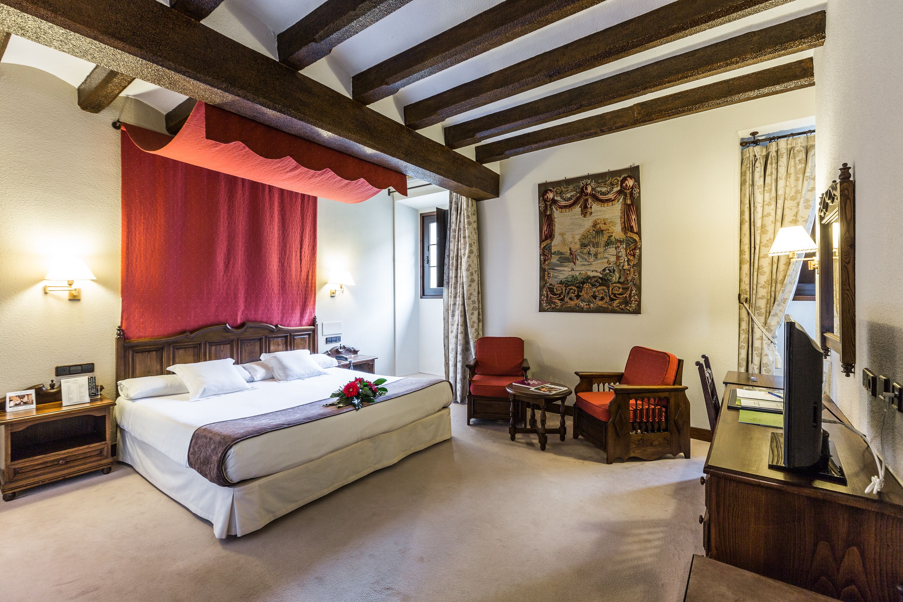 double or twin room | minibar, in-room safe, desk, blackout curtains